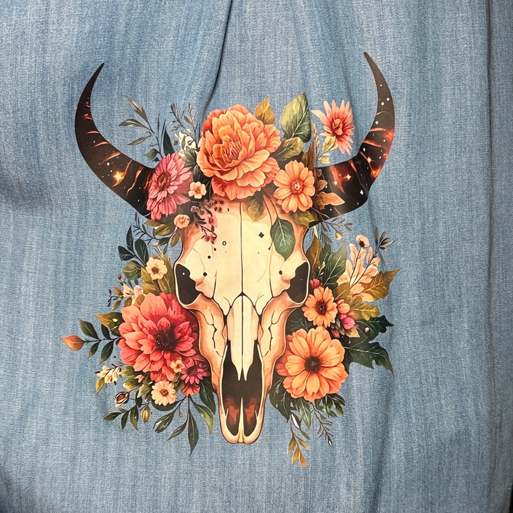 Lou & Grey perfectly distressed one of a kind Top with boho Floral Skull Design